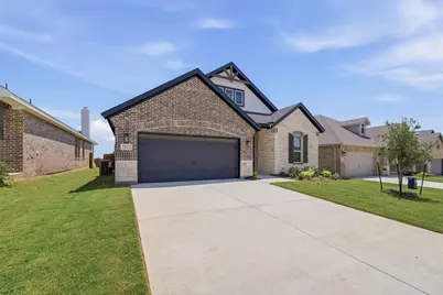 3522 Helena Street, Gainesville, TX 76240 - Photo 3