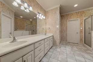 9021 Darby Lane, Waco, TX 76712 - Photo 15