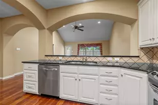 9021 Darby Lane, Waco, TX 76712 - Photo 11