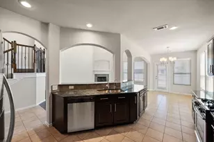 8124 Black Sumac Dr, Fort Worth, TX 76131 - Photo 9