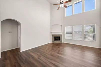 8124 Black Sumac Drive, Fort Worth, TX 76131 - Photo 7
