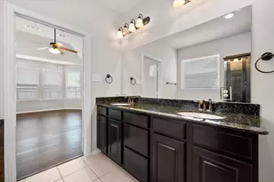 8124 Black Sumac Dr, Fort Worth, TX 76131 - Photo 15