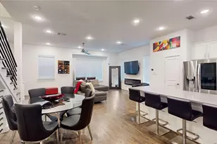 5811 Bryan Pkwy, Dallas, TX 75206 - Photo 1