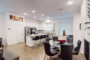 5811 Bryan Pkwy, Dallas, TX 75206 - Photo 11