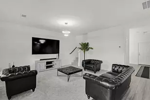 8348 Hawkview Dr, Fort Worth, TX 76179 - Photo 3