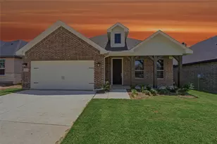 3524 Helena St, Gainesville, TX 76240 - Photo 1
