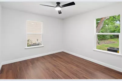 706 Emery Street, Denton, TX 76201 - Photo 17