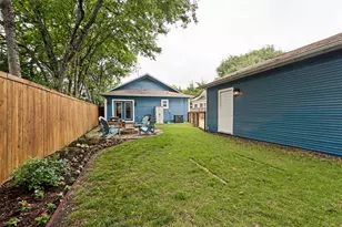 5506 Worth St, Dallas, TX 75214 - Photo 17