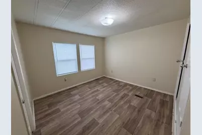 1811 Highland Circle, Springtown, TX 76082 - Photo 7