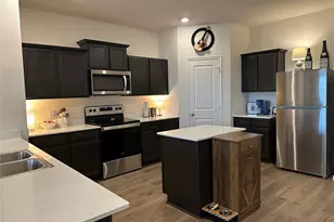 1329 Skyline Dr, Denton, TX 76207 - Photo 5
