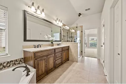 2046 Boone Circle, Frisco, TX 75033 - Photo 19