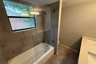 7522 Holly Hill Dr, Dallas, TX 75231 - Photo 17
