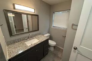 7522 Holly Hill Dr, Dallas, TX 75231 - Photo 21