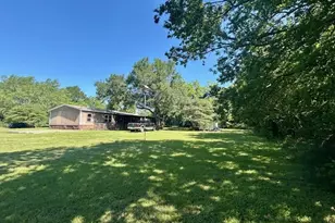 817 S 7th Ave, Teague, TX 75860 - Photo 3