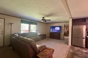 817 S 7th Ave, Teague, TX 75860 - Photo 11