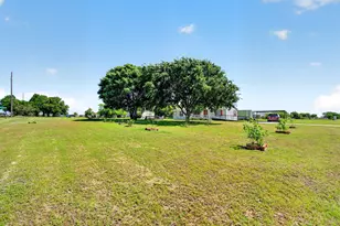 103 Anvil Ct, Weatherford, TX 76088 - Photo 33