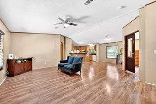 103 Anvil Ct, Weatherford, TX 76088 - Photo 9