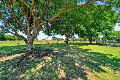 103 Anvil Court, Weatherford, TX 76088 - Photo 7