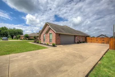 2027 Park Springs Road, Sulphur Springs, TX 75482 - Photo 3