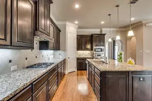 7027 Nueces Dr, Irving, TX 75039 - Photo 7