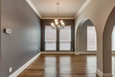7027 Nueces Drive, Irving, TX 75039 - Photo 9