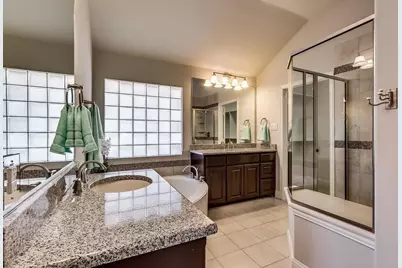 7027 Nueces Drive, Irving, TX 75039 - Photo 17