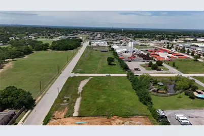 000 Highmeadow Drive, Aubrey, TX 76227 - Photo 3
