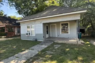 728 Ritchey St, Gainesville, TX 76240 - Photo 3