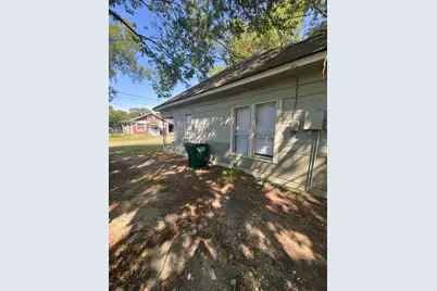 728 Ritchey Street, Gainesville, TX 76240 - Photo 37
