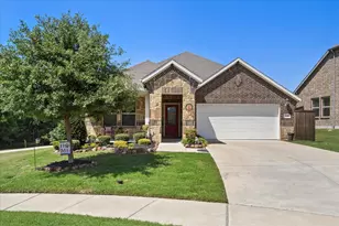 209 Maverick Ct, Lavon, TX 75166 - Photo 3