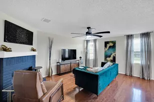 3900 Country Ln, Fort Worth, TX 76123 - Photo 5