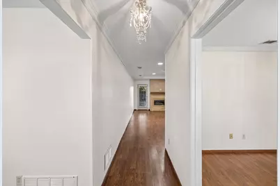 1043 Cherrywood Lane, Carrollton, TX 75006 - Photo 3