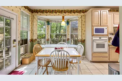 1508 Valley Creek Road, Denton, TX 76205 - Photo 9