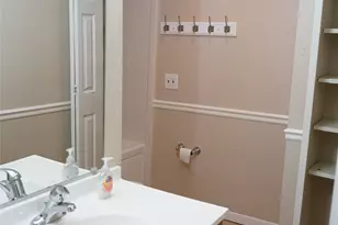 608 Hillcrest St, Mansfield, TX 76063 - Photo 19