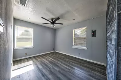 2134 Sequoyah Way, Carrollton, TX 75006 - Photo 11