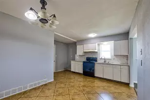 2134 Sequoyah Way, Carrollton, TX 75006 - Photo 9