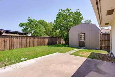 2202 Briarmeadow Drive, Garland, TX 75044 - Photo 17