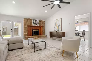 2202 Briarmeadow Dr, Garland, TX 75044 - Photo 3