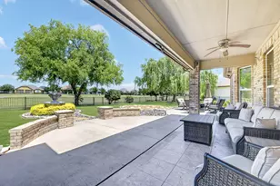 8701 Freeport Dr, Denton, TX 76207 - Photo 29