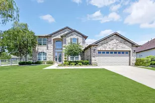 8701 Freeport Dr, Denton, TX 76207 - Photo 3