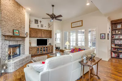 3318 W 5th Street, Fort Worth, TX 76107 - Photo 15