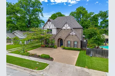 3318 W 5th Street, Fort Worth, TX 76107 - Photo 1