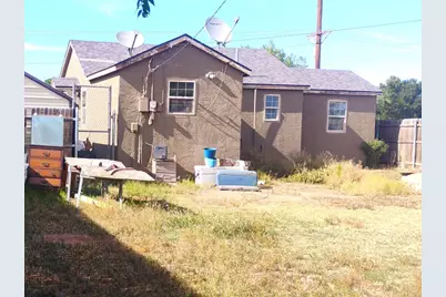 1504 E Ursuline Street, Lubbock, TX 79403 - Photo 5