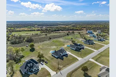 356 Scenic Wood Drive, Azle, TX 76020 - Photo 5