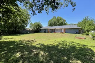 4828 Grove St, North Richland Hills, TX 76180 - Photo 11