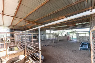 12085 Co Rd 250, Clyde, TX 79510 - Photo 33