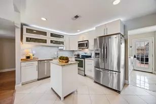 13644 Brookgreen Dr, Dallas, TX 75240 - Photo 15