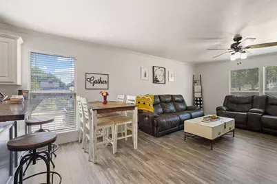 946 W Laurel Street, Sherman, TX 75092 - Photo 9