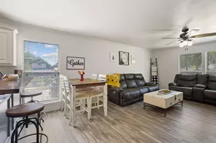 946 W Laurel St, Sherman, TX 75092 - Photo 9