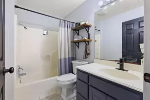 946 W Laurel St, Sherman, TX 75092 - Photo 15
